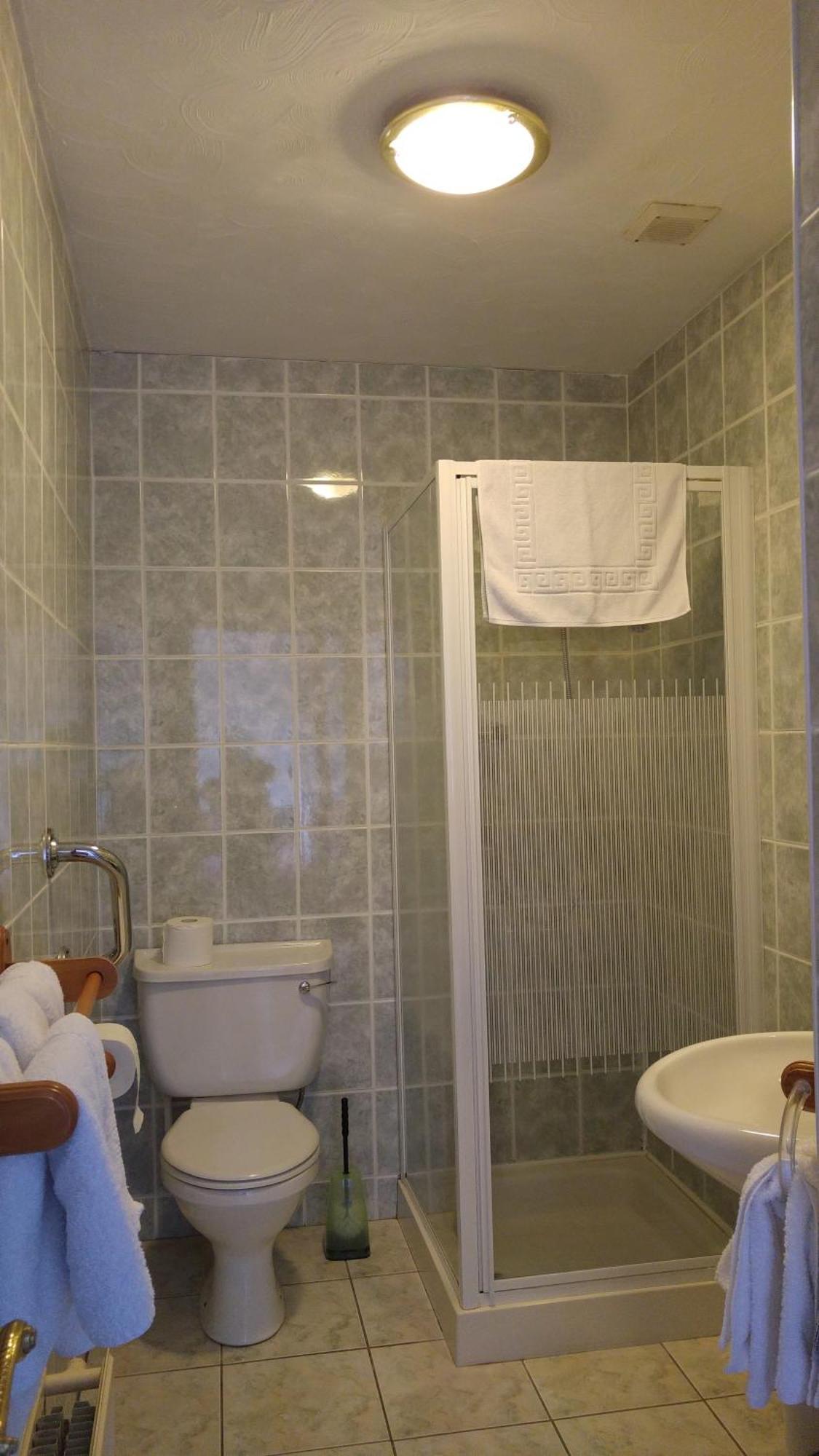 סטירלינג Whitehouse Guest House מראה חיצוני תמונה
