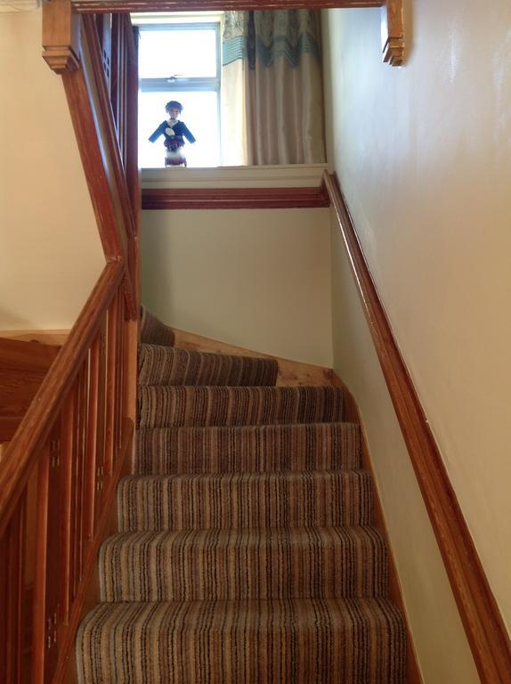 סטירלינג Whitehouse Guest House מראה חיצוני תמונה